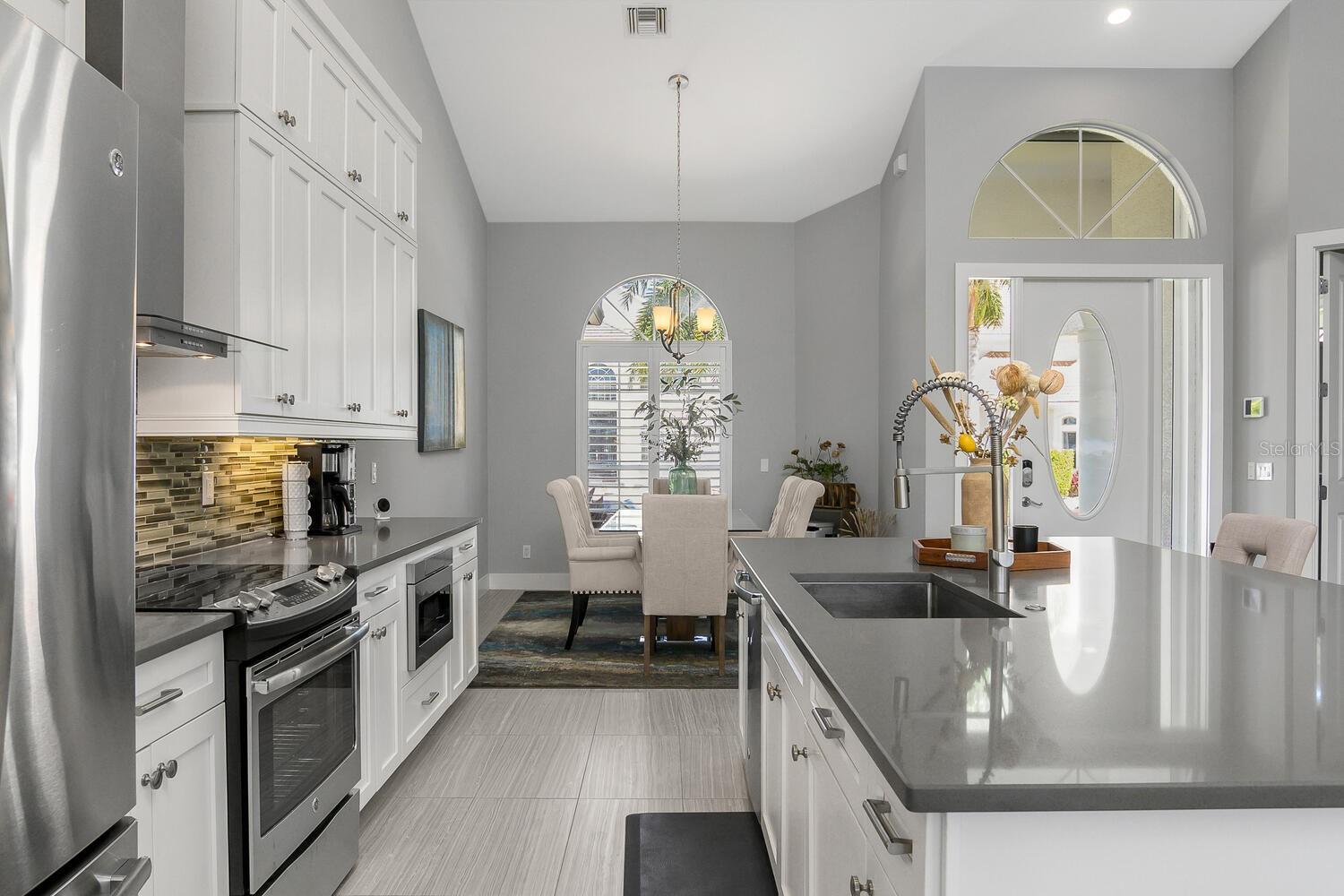 A4658963 Property Photo