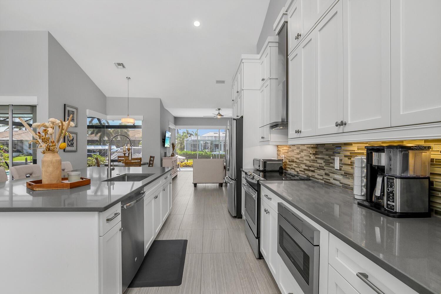 A4658963 Property Photo