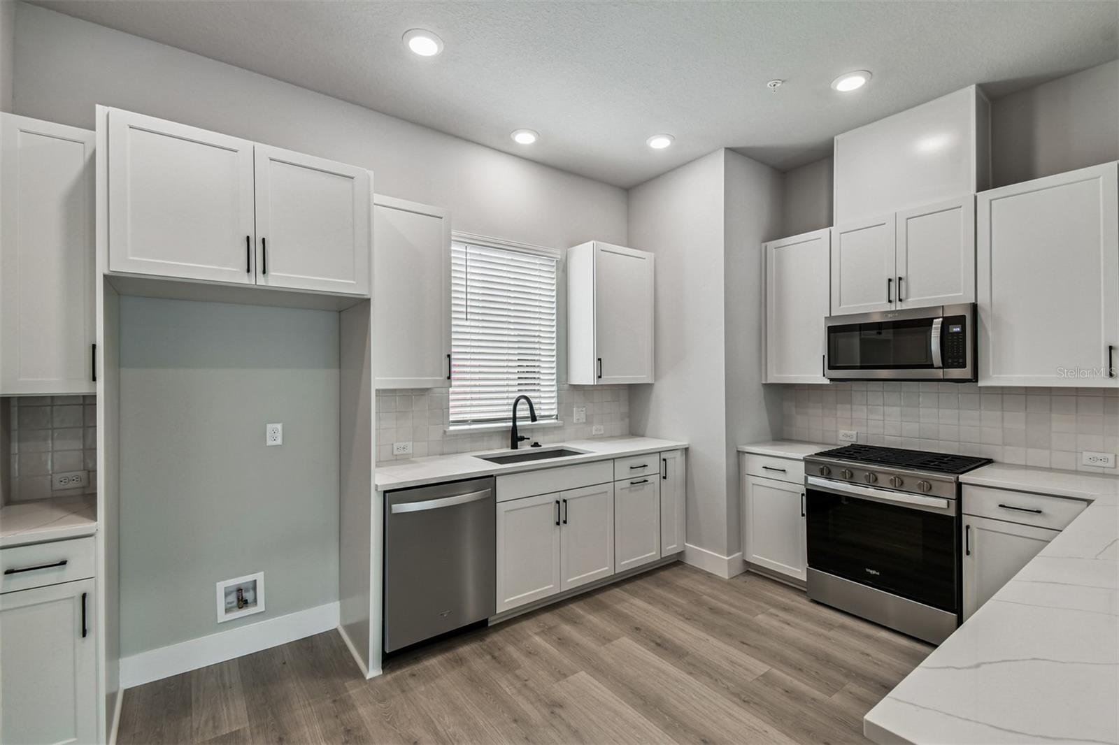 491 31ST WAY N, ST PETERSBURG, FL, 33713