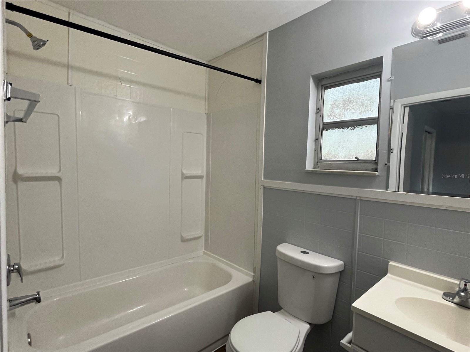 7306 N HIGHLAND AVE #B, TAMPA, FL, 33604