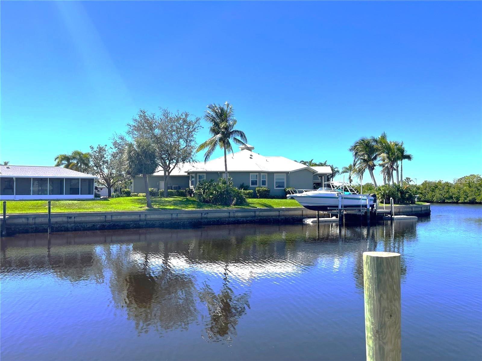 21081 EDGEWATER DR, PORT CHARLOTTE, FL, 33952