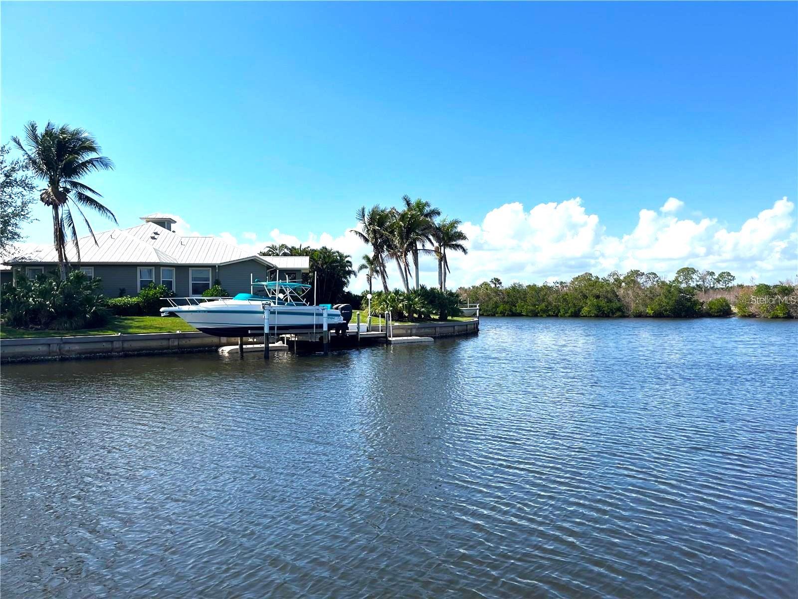 21081 EDGEWATER DR, PORT CHARLOTTE, FL, 33952