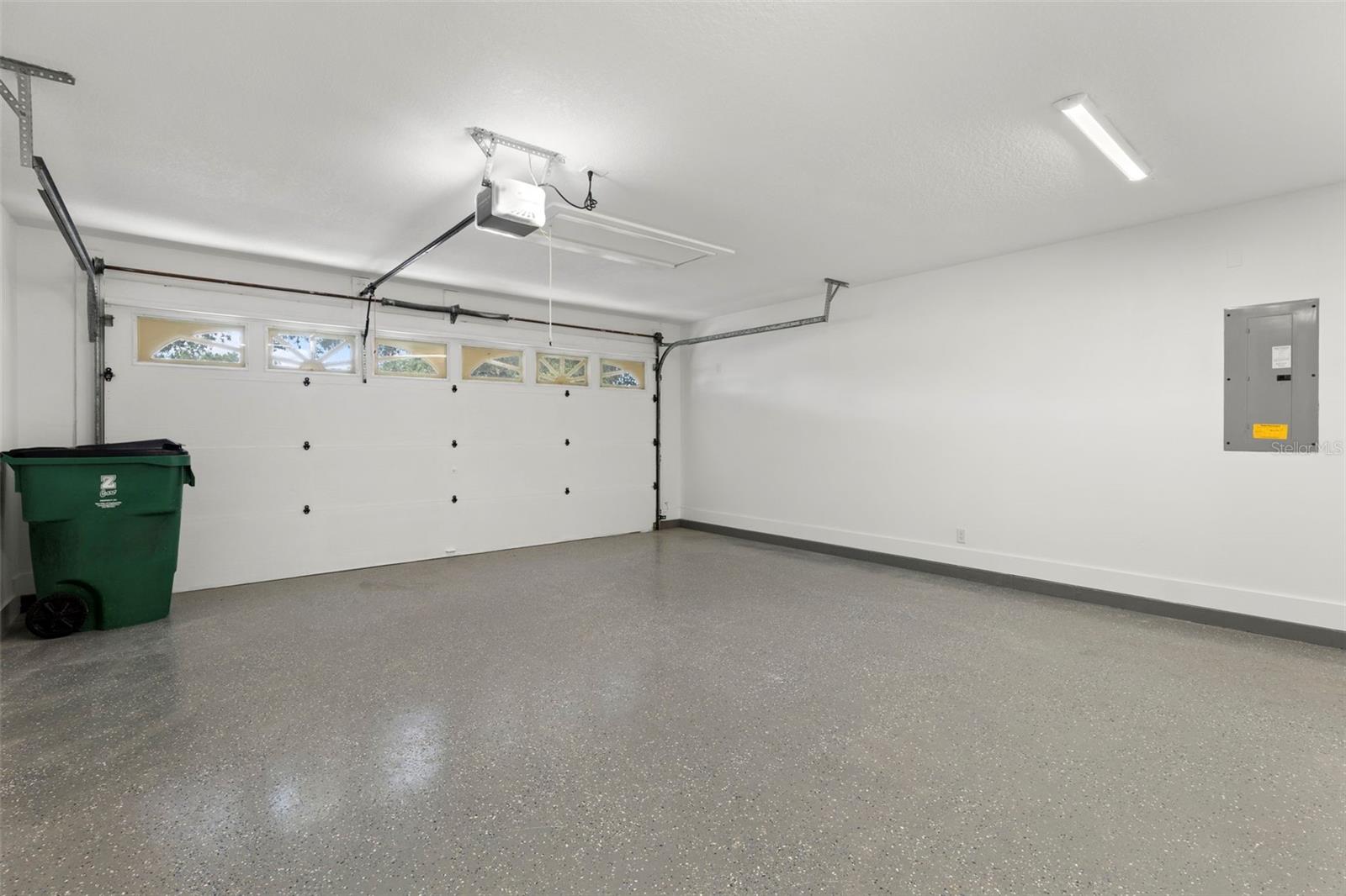 6549 BRENTWOOD DR, ZEPHYRHILLS, FL, 33542