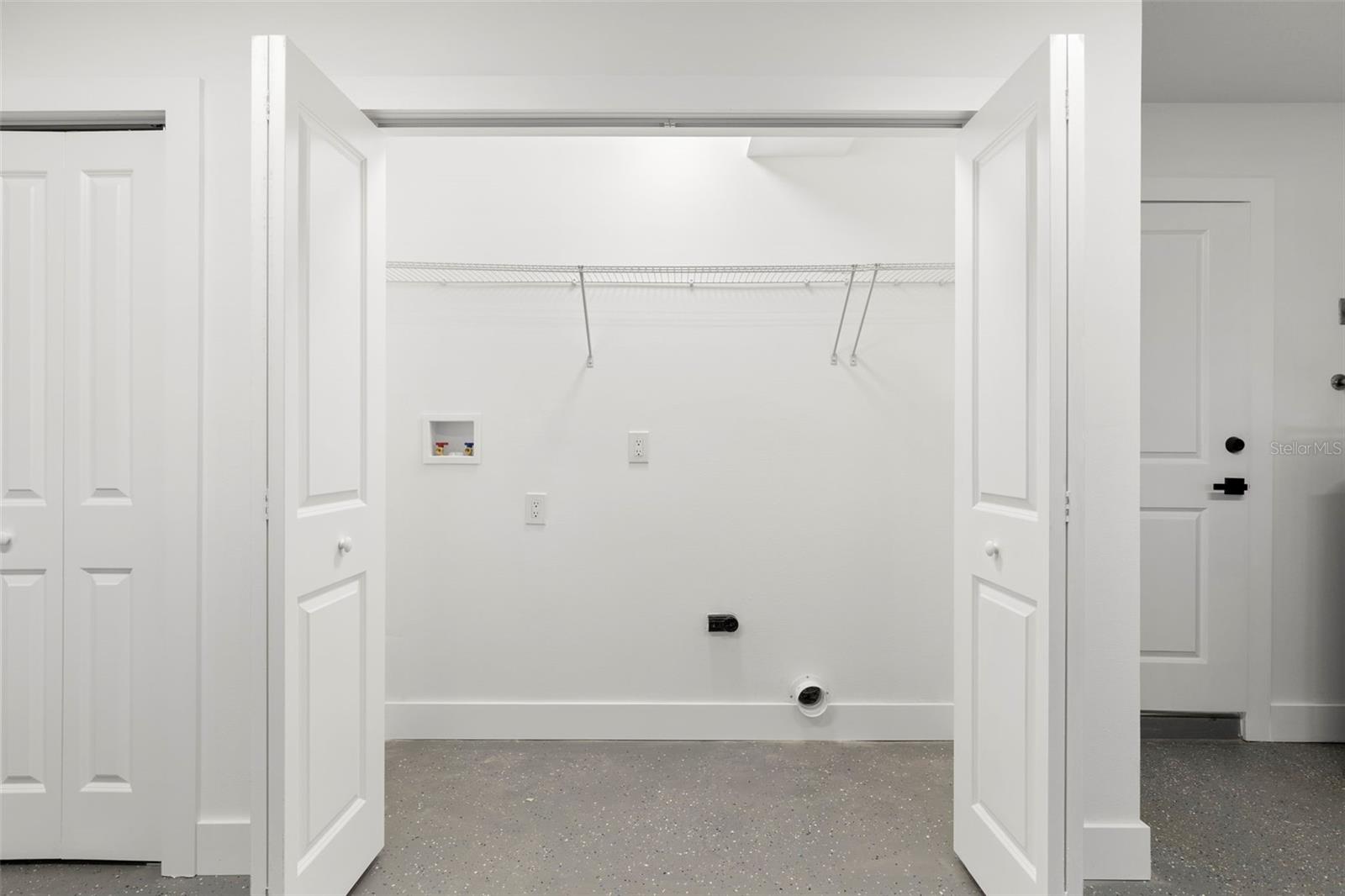 6549 BRENTWOOD DR, ZEPHYRHILLS, FL, 33542