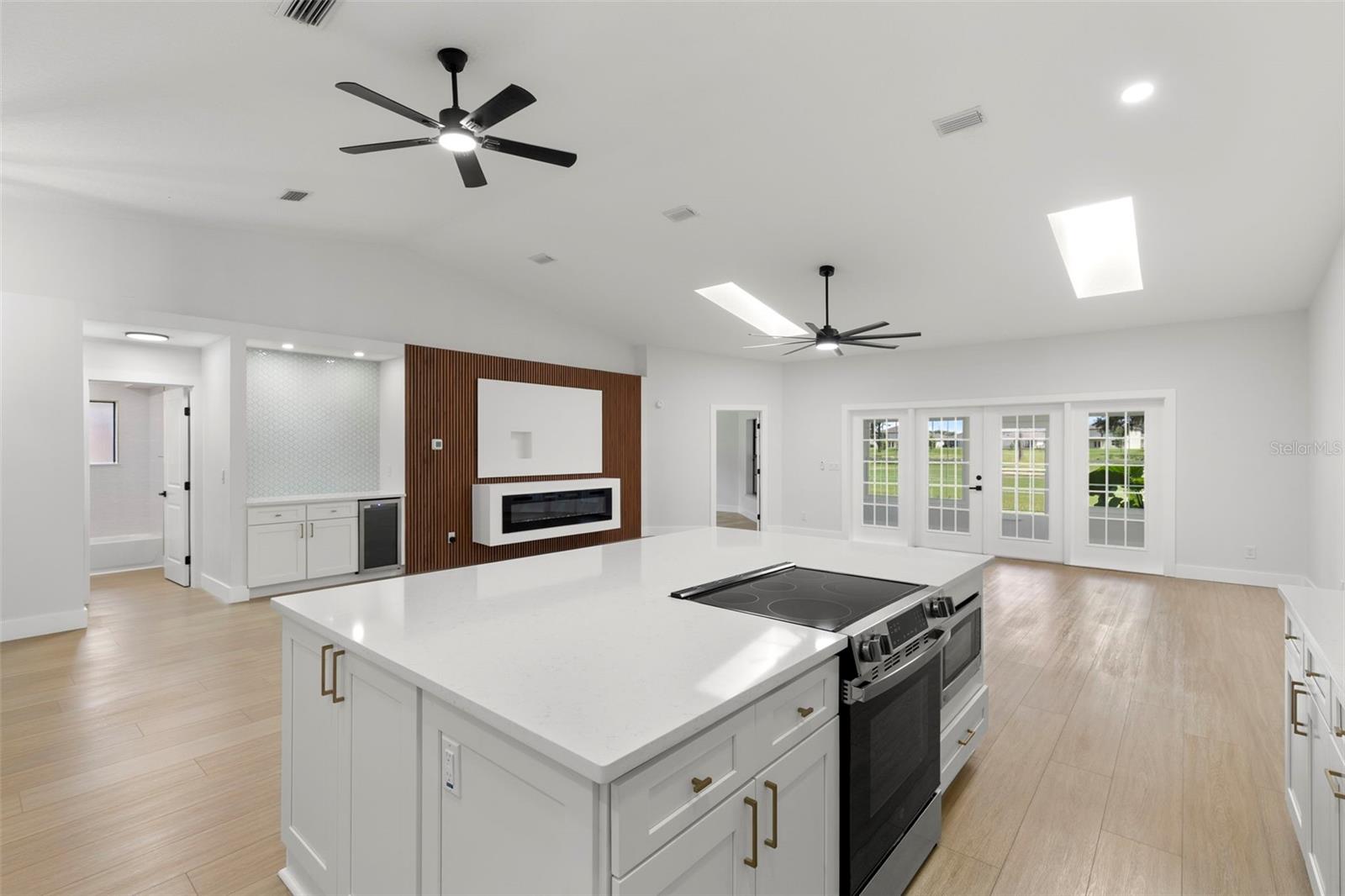 6549 BRENTWOOD DR, ZEPHYRHILLS, FL, 33542