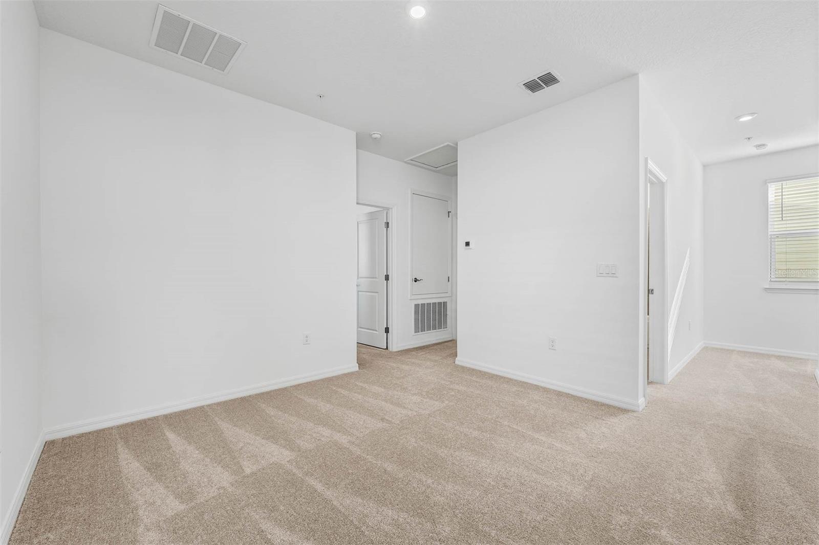 465 BELMOND DR, DEBARY, FL, 32713