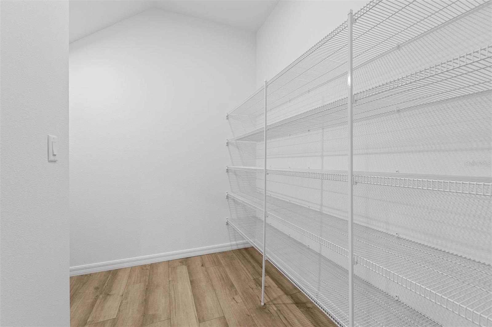 465 BELMOND DR, DEBARY, FL, 32713