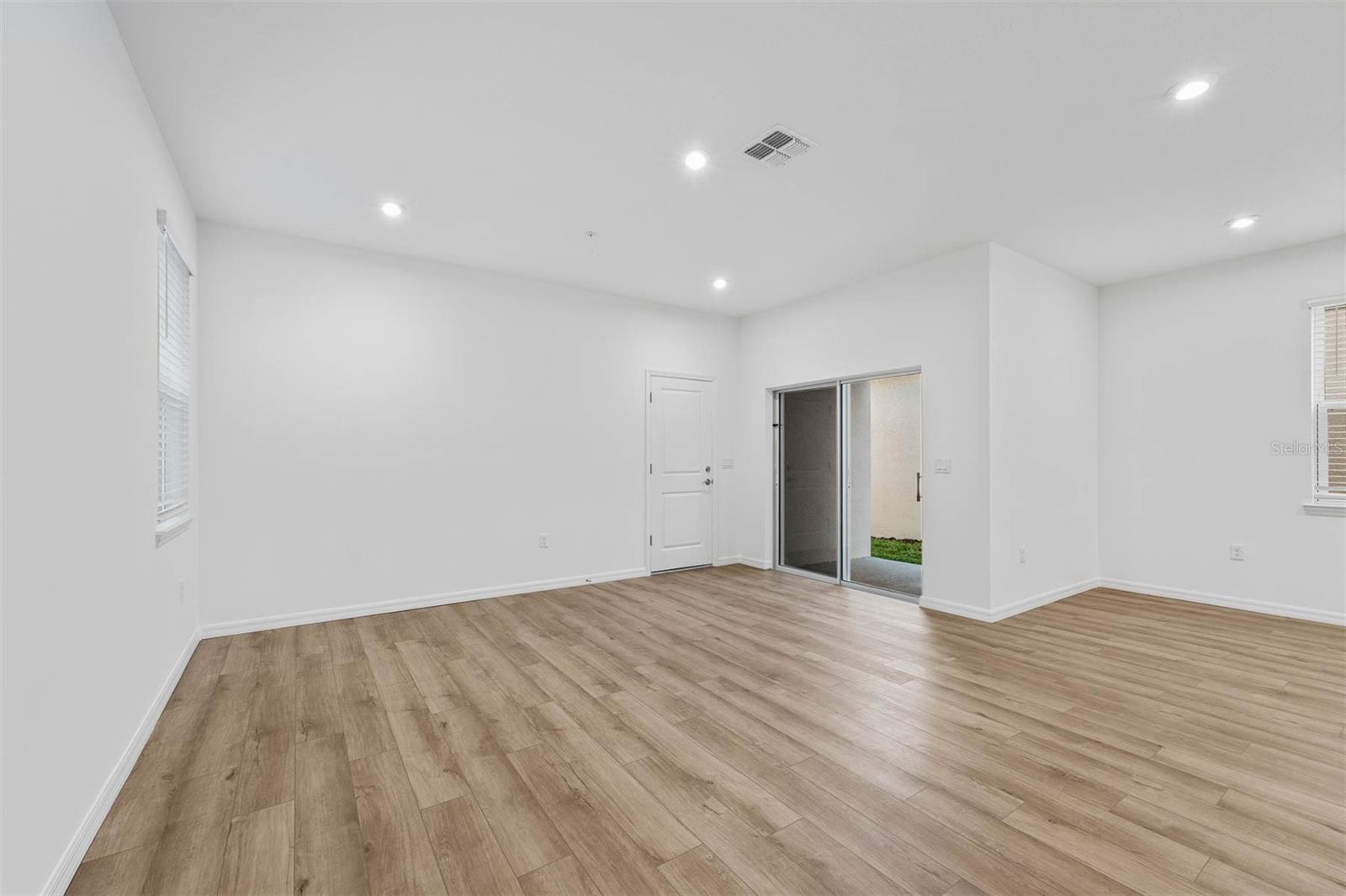 465 BELMOND DR, DEBARY, FL, 32713