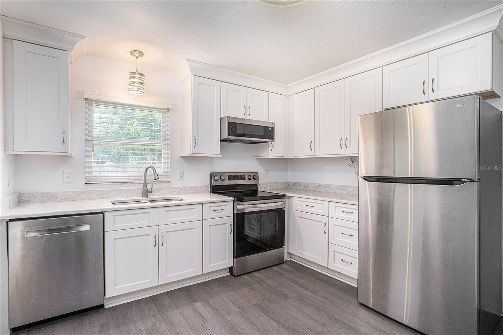 1902 CEDARBROOKE DR, LUTZ, FL, 33549