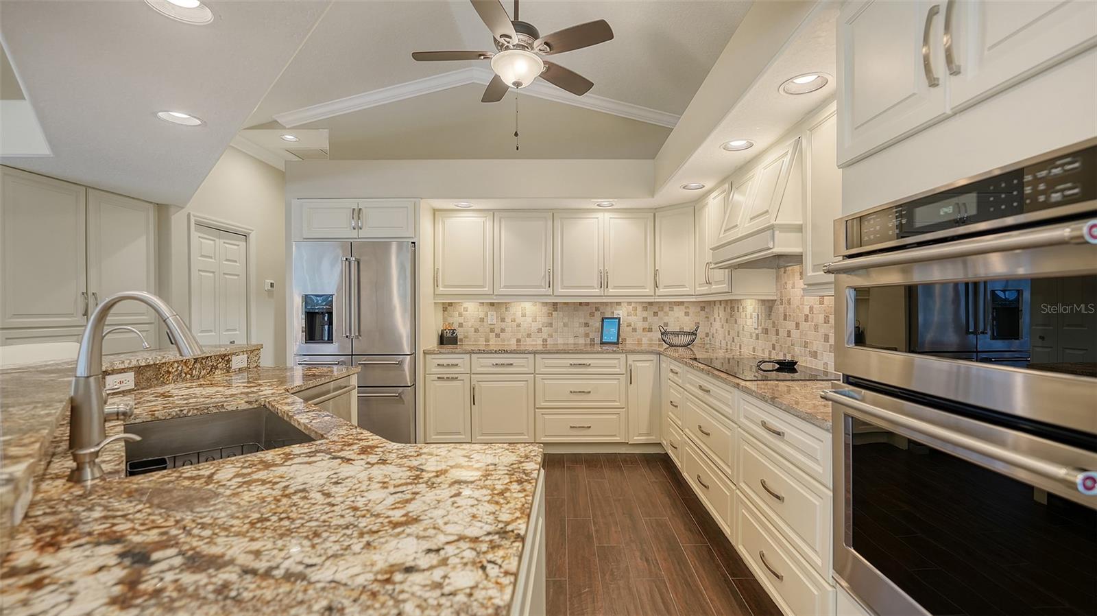 A4658969 Property Photo