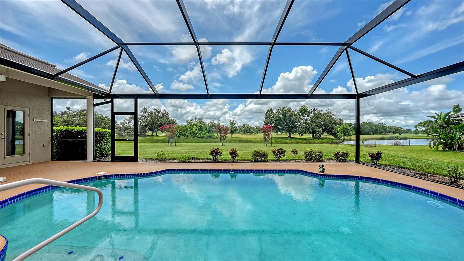 A4658969 Property Photo