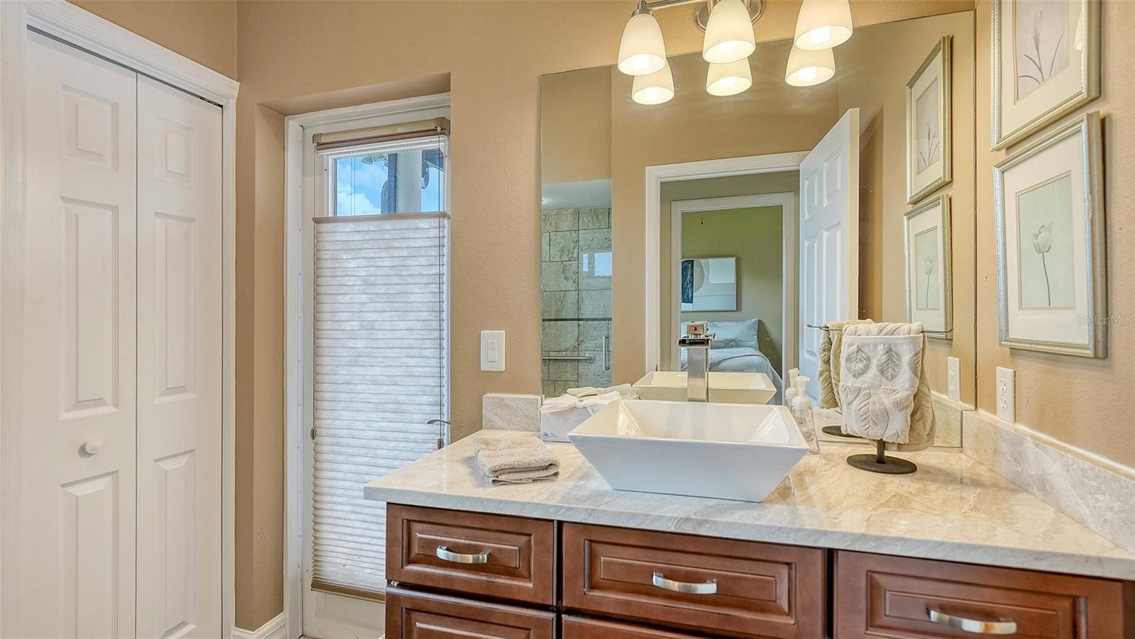 A4658969 Property Photo