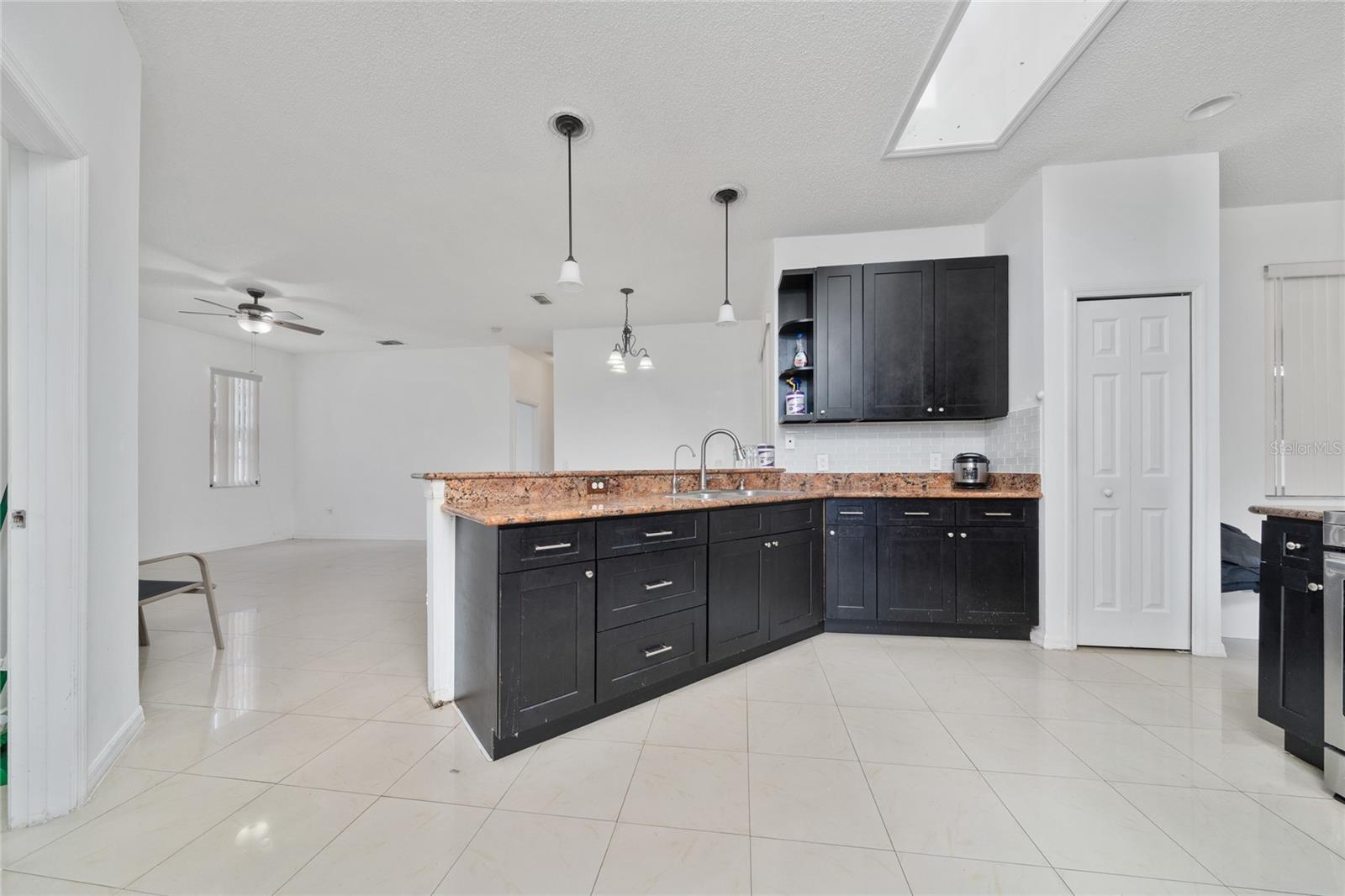 4548 FICUS TREE RD, KISSIMMEE, FL, 34758