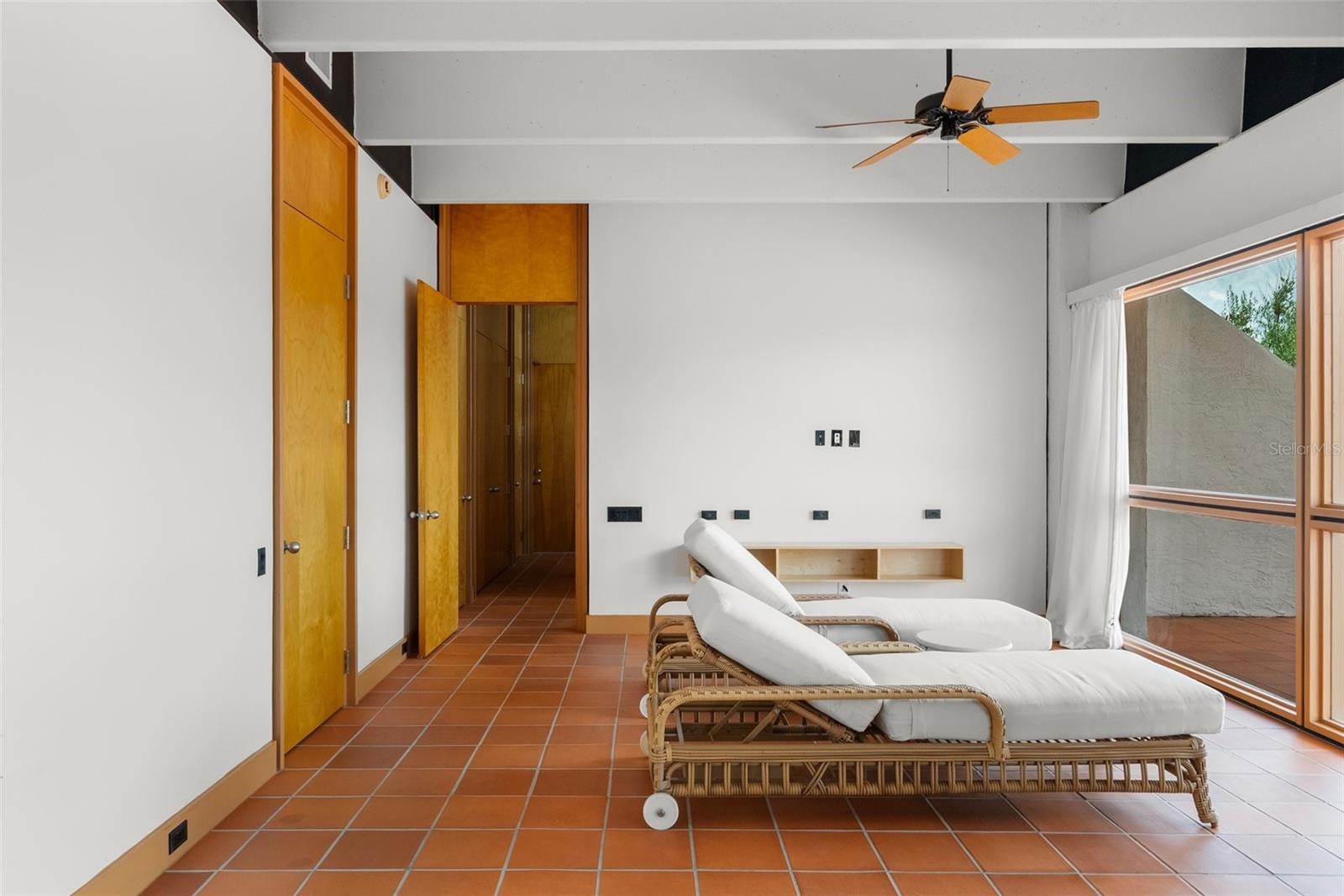 950 N LAKE OTIS DR SE, WINTER HAVEN, FL, 33880