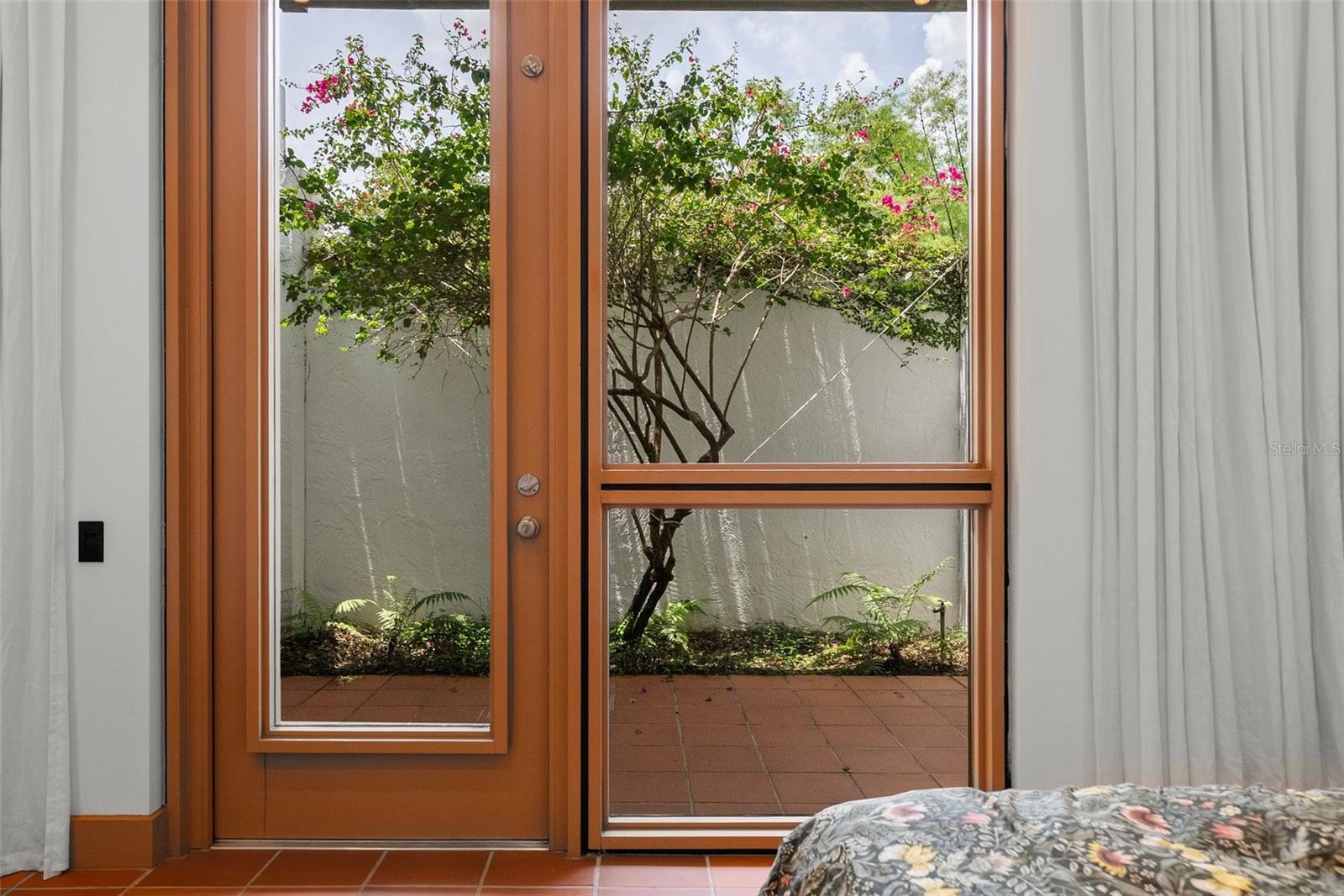 950 N LAKE OTIS DR SE, WINTER HAVEN, FL, 33880