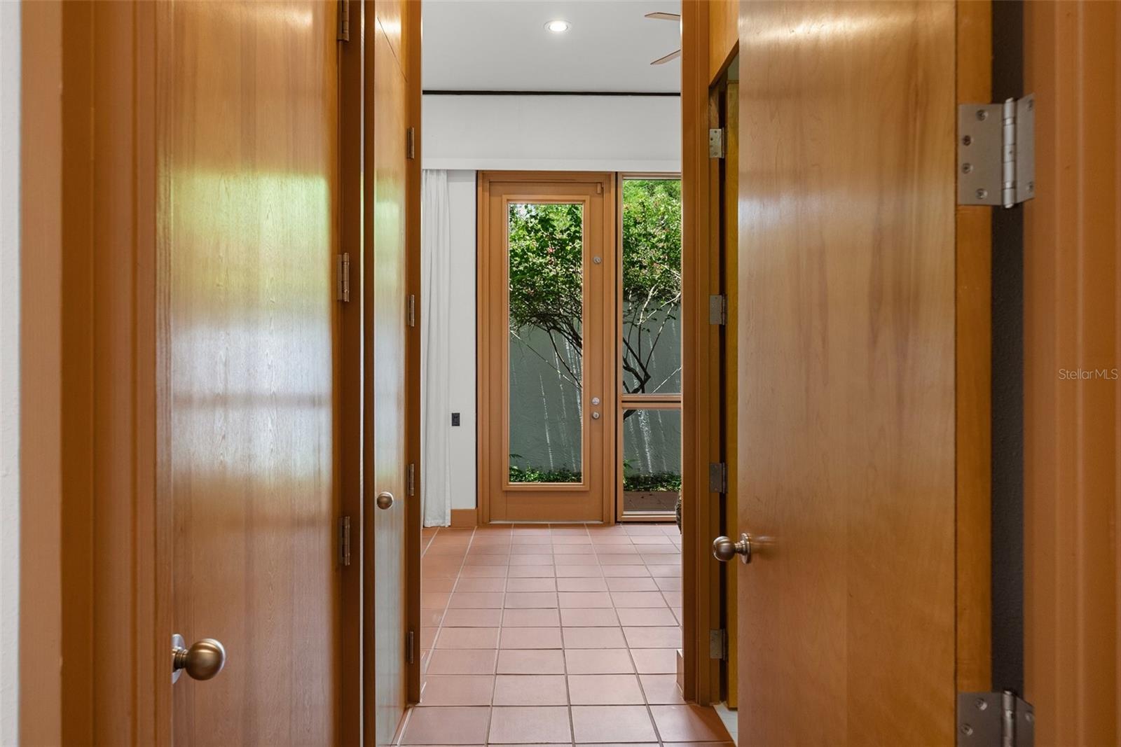 950 N LAKE OTIS DR SE, WINTER HAVEN, FL, 33880