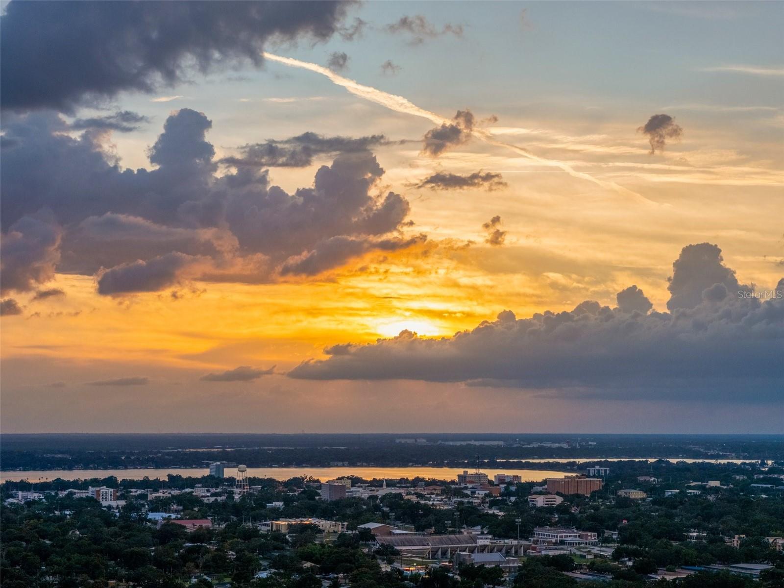 950 N LAKE OTIS DR SE, WINTER HAVEN, FL, 33880