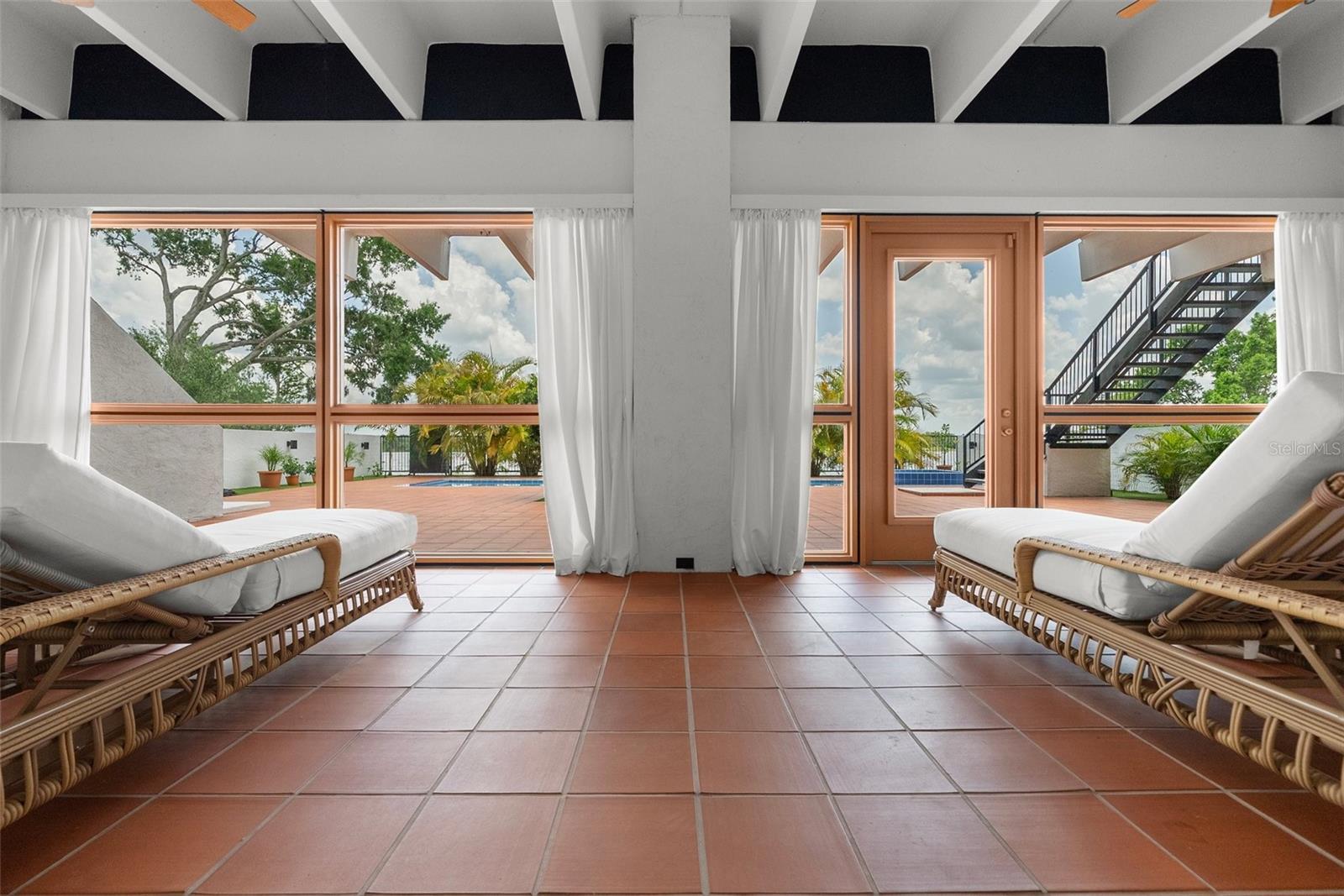 950 N LAKE OTIS DR SE, WINTER HAVEN, FL, 33880