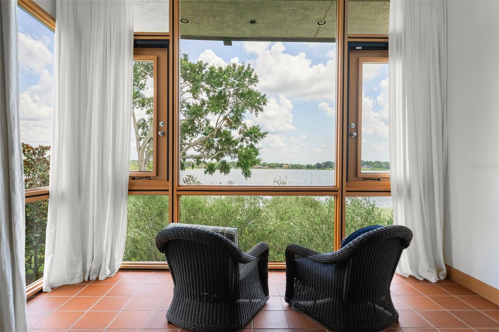 950 N LAKE OTIS DR SE, WINTER HAVEN, FL, 33880