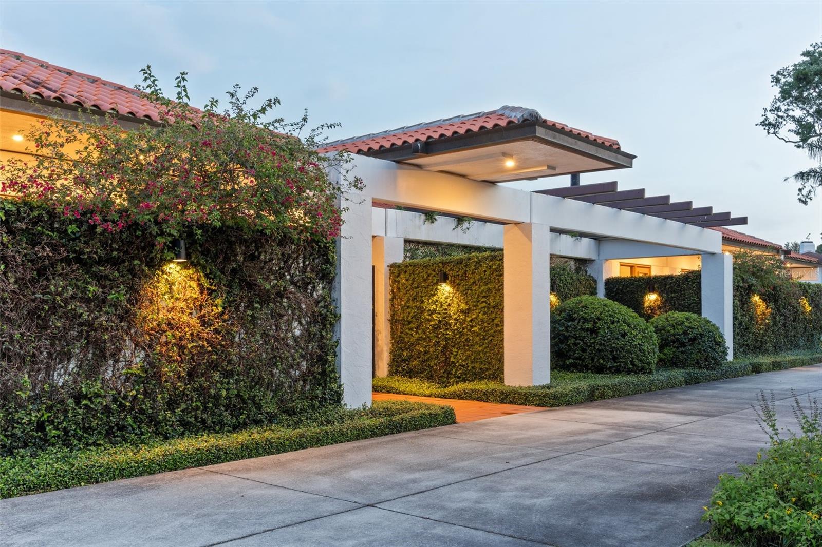 950 N LAKE OTIS DR SE, WINTER HAVEN, FL, 33880