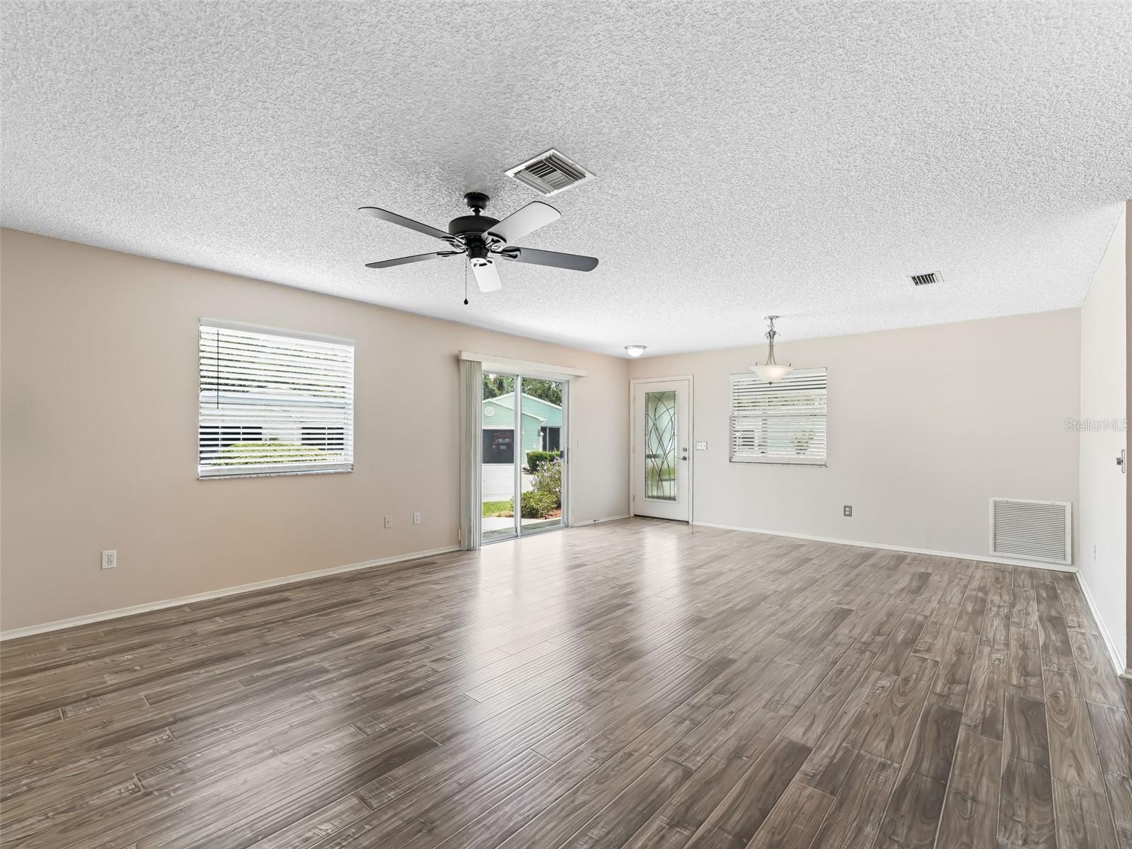 220 ESTRADA PL, THE VILLAGES, FL, 32159