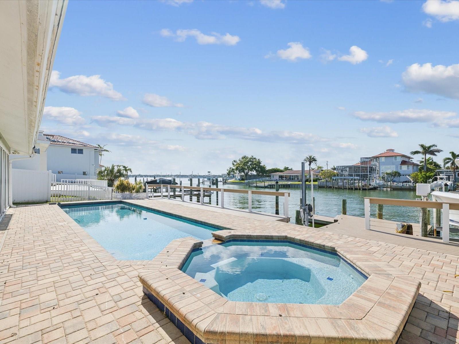 441 PALM ISLAND NE, CLEARWATER, FL, 33767