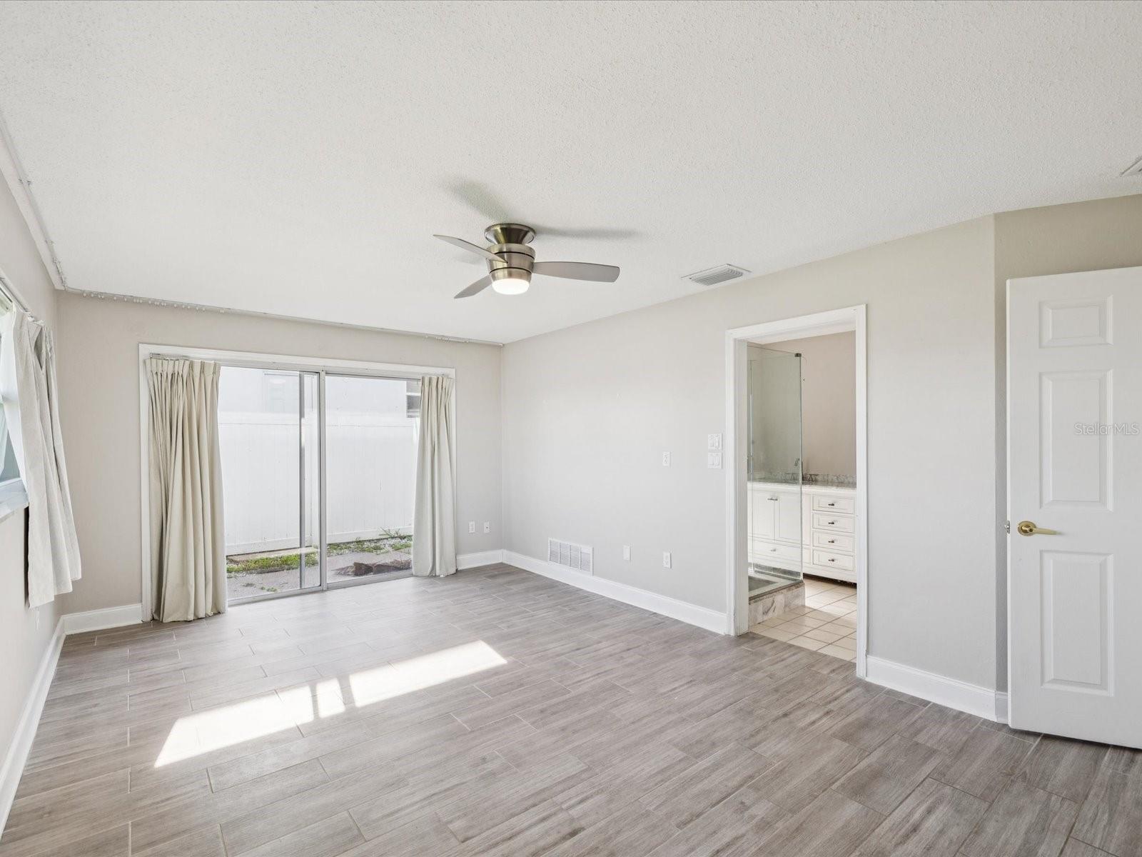 441 PALM ISLAND NE, CLEARWATER, FL, 33767