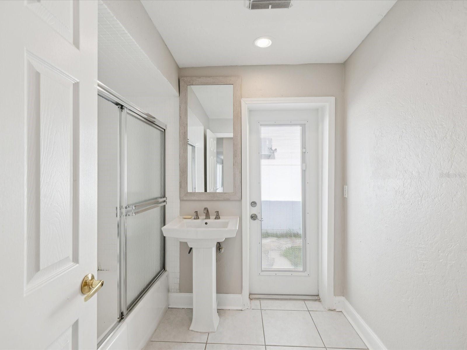 441 PALM ISLAND NE, CLEARWATER, FL, 33767