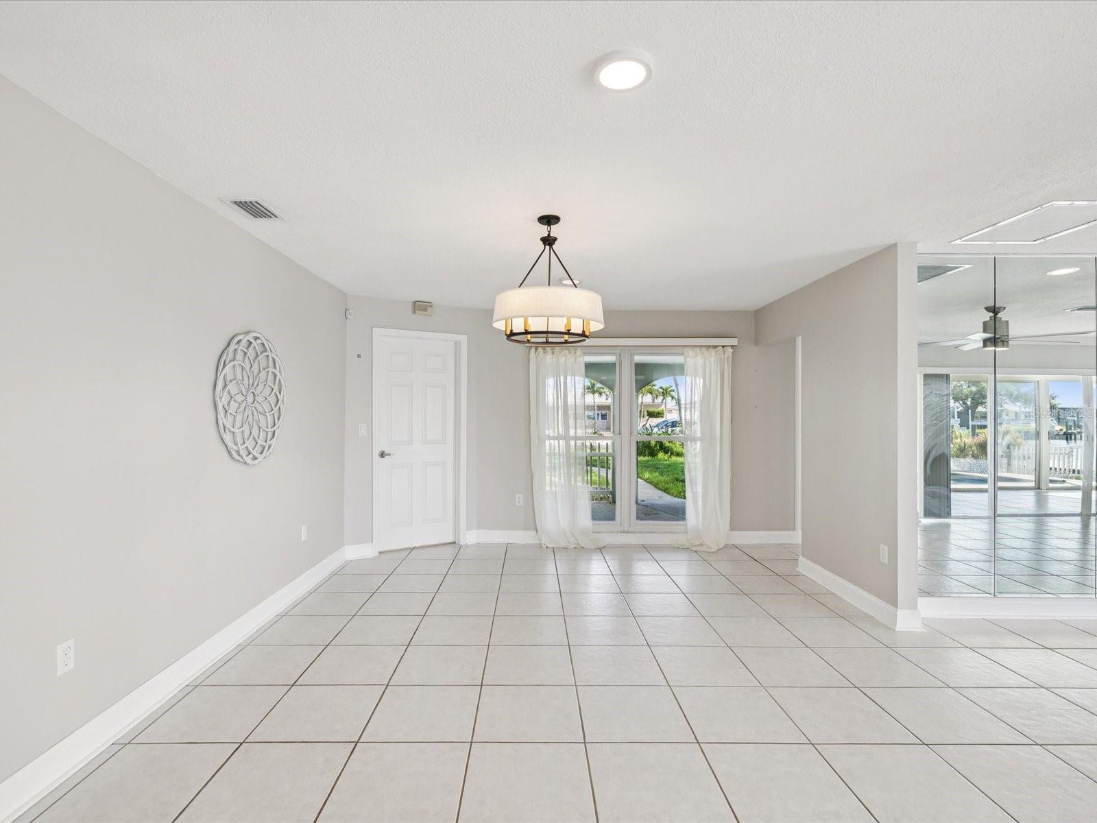 441 PALM ISLAND NE, CLEARWATER, FL, 33767