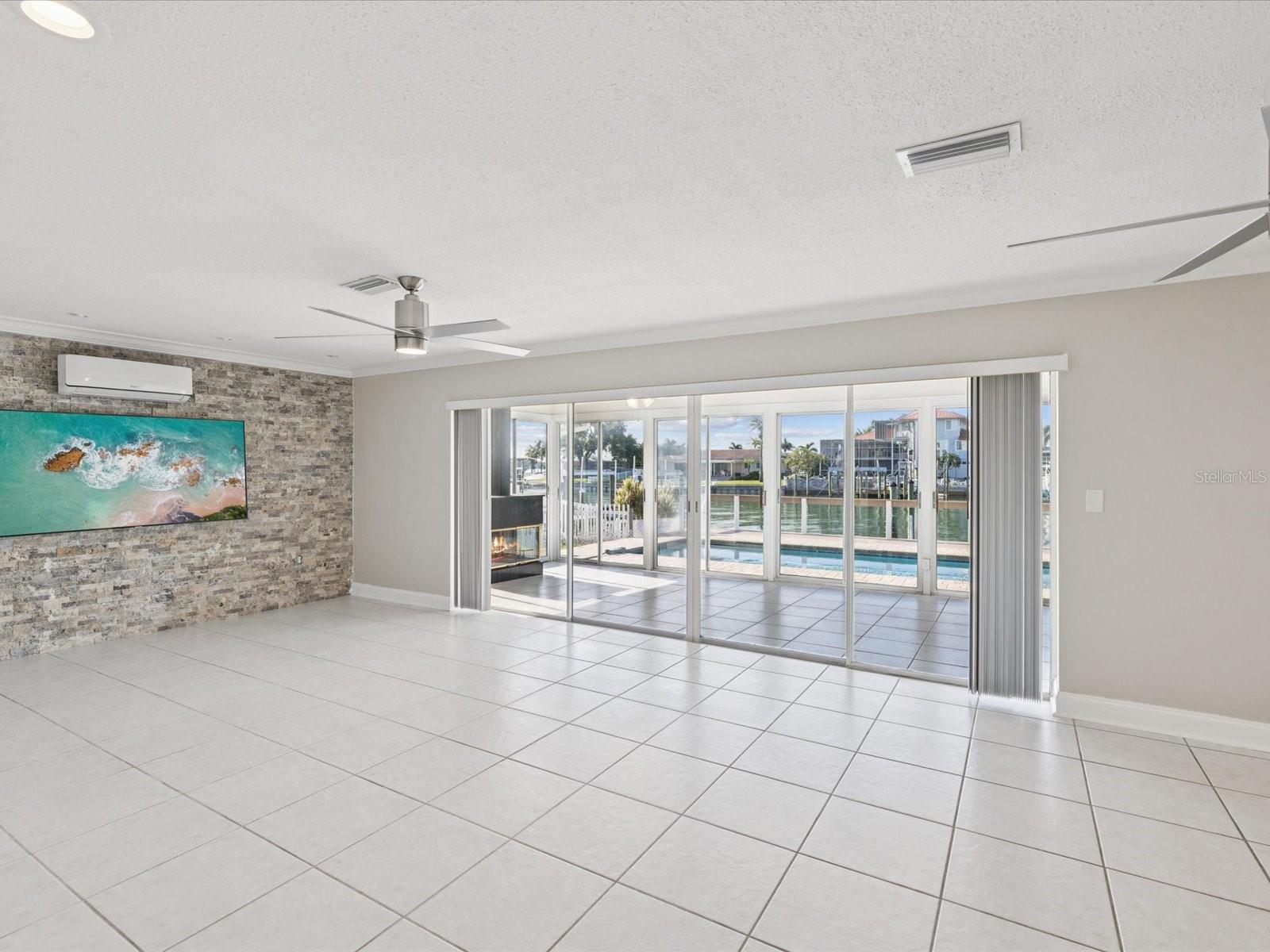 441 PALM ISLAND NE, CLEARWATER, FL, 33767