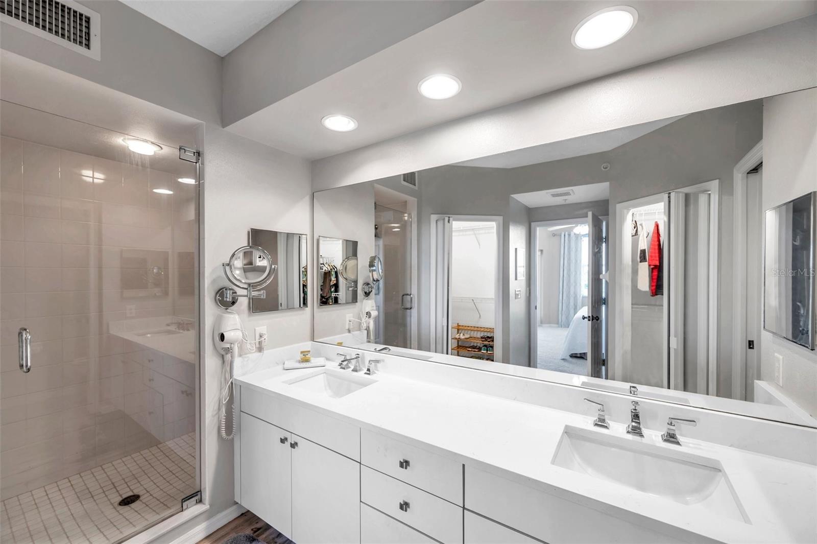 1200 COUNTRY CLUB DR #6302, LARGO, FL, 33771