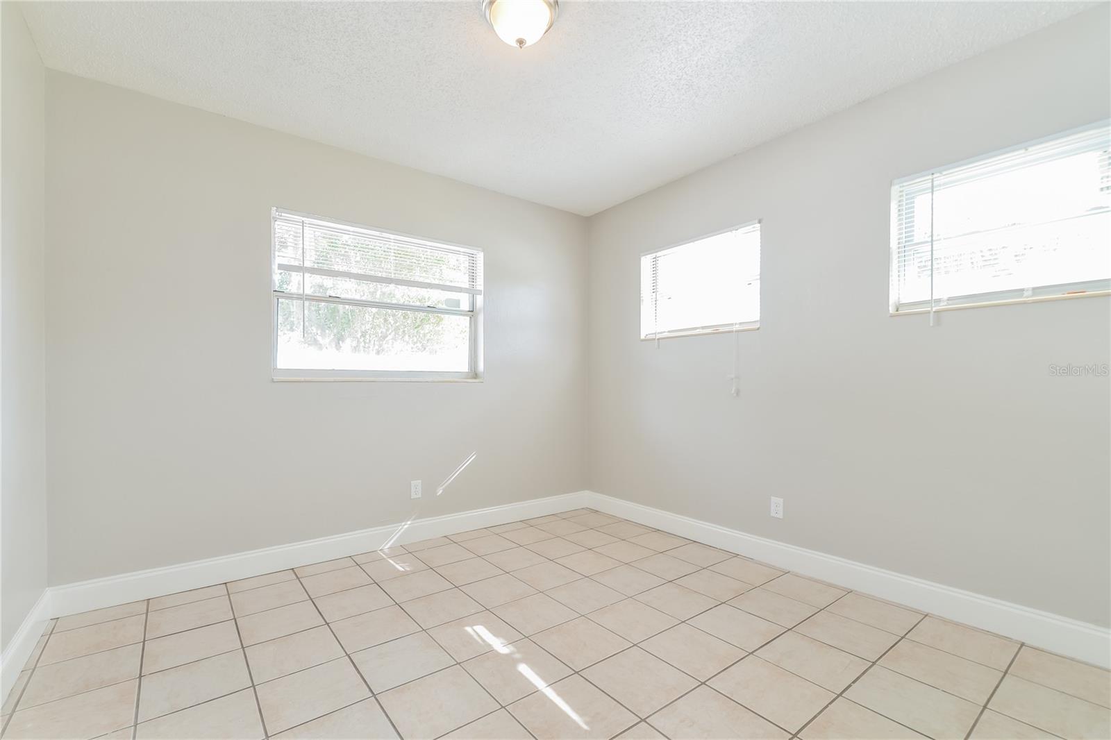 3665 SCHWALBE DR, SARASOTA, FL, 34235