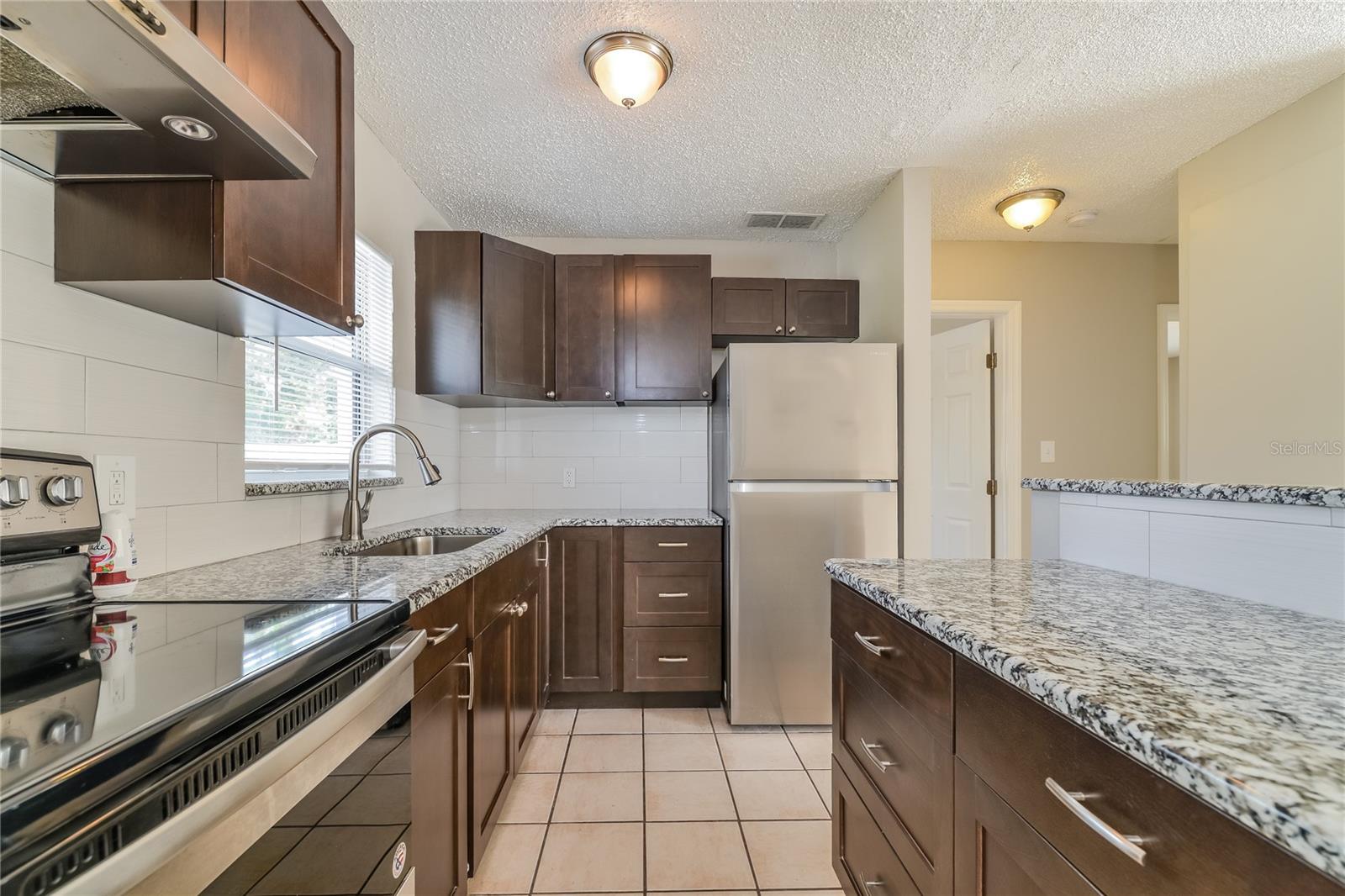 3665 SCHWALBE DR, SARASOTA, FL, 34235