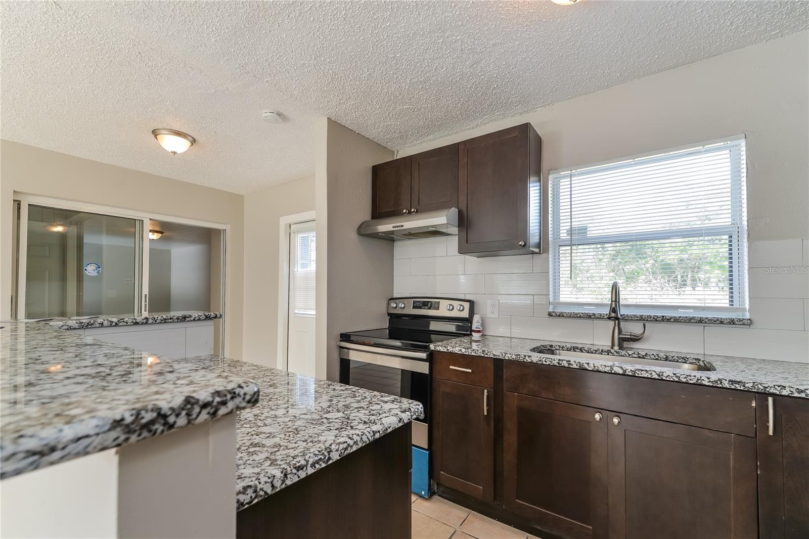 3665 SCHWALBE DR, SARASOTA, FL, 34235