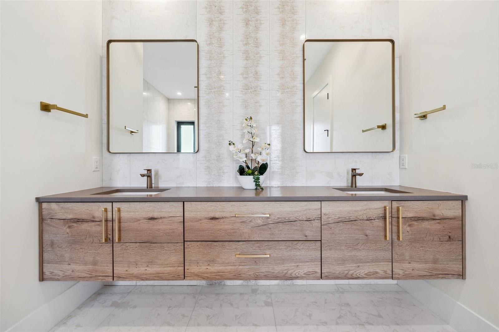 507 ACACIA LN, NOKOMIS, FL, 34275