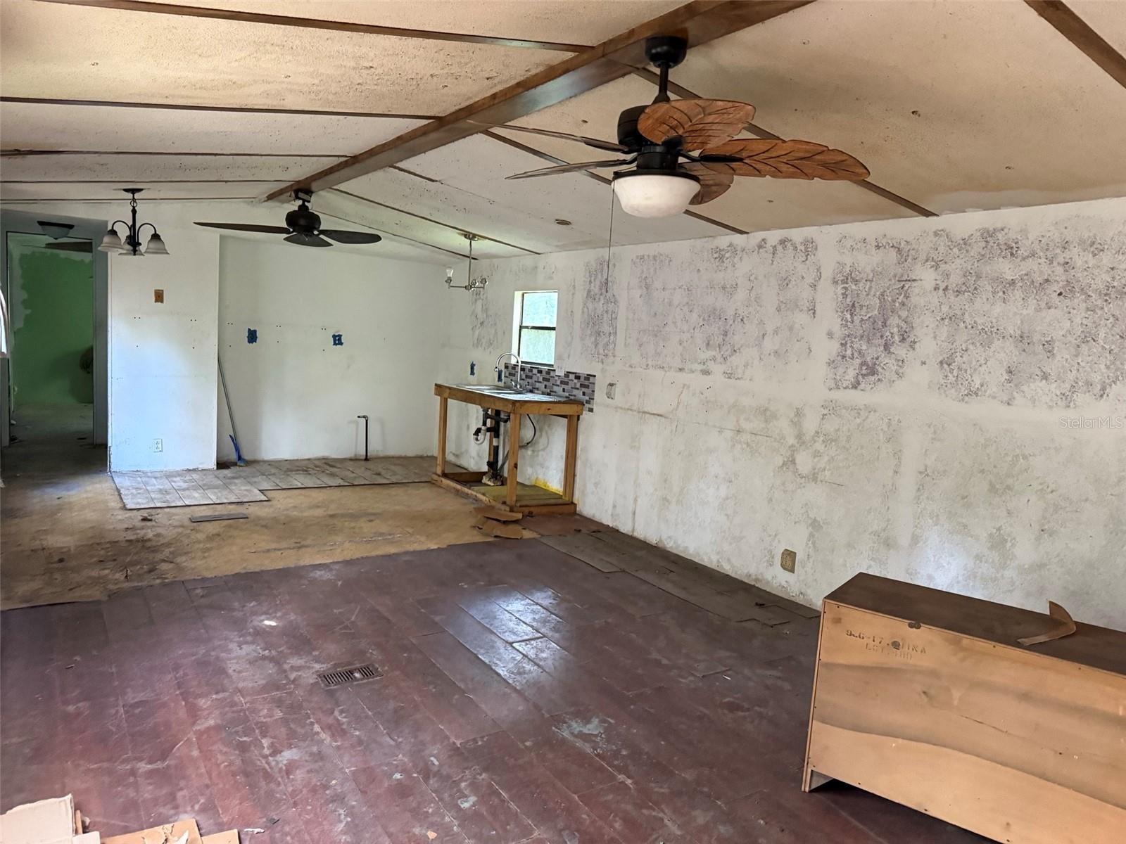 9339 E TIN PAN ALY, INVERNESS, FL, 34453