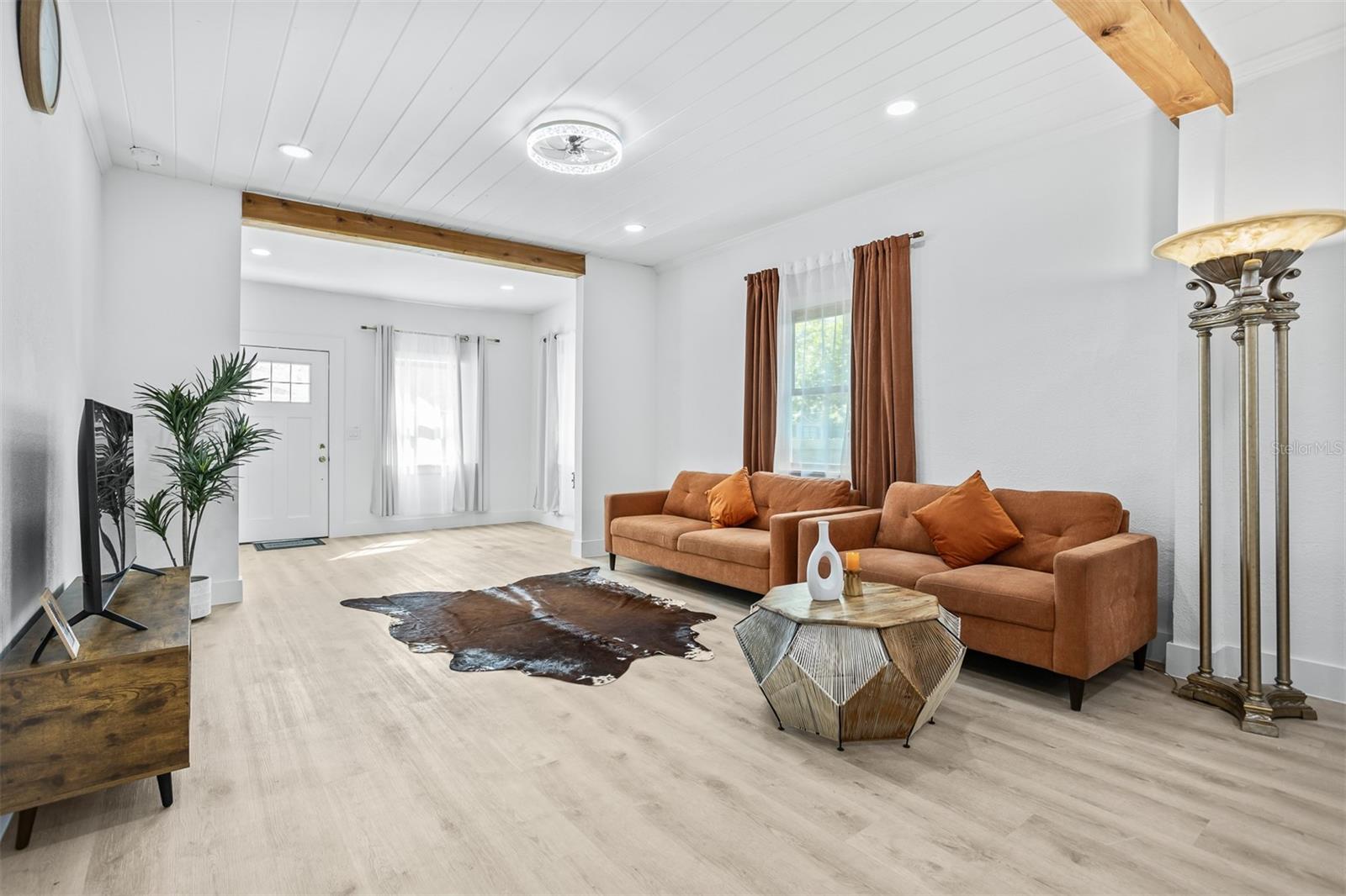 5108 N SUWANEE AVE, TAMPA, FL, 33603