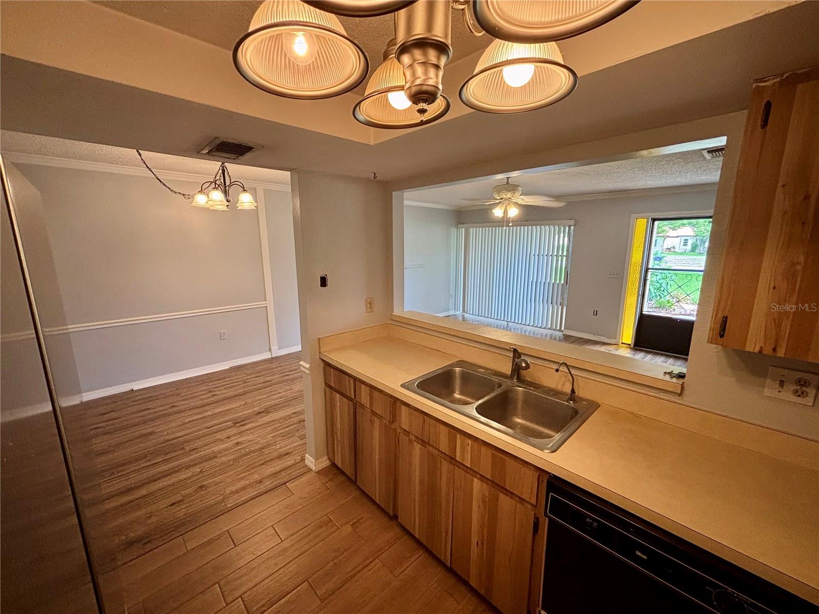 8131 BRADDOCK CIR #1, PORT RICHEY, FL, 34668