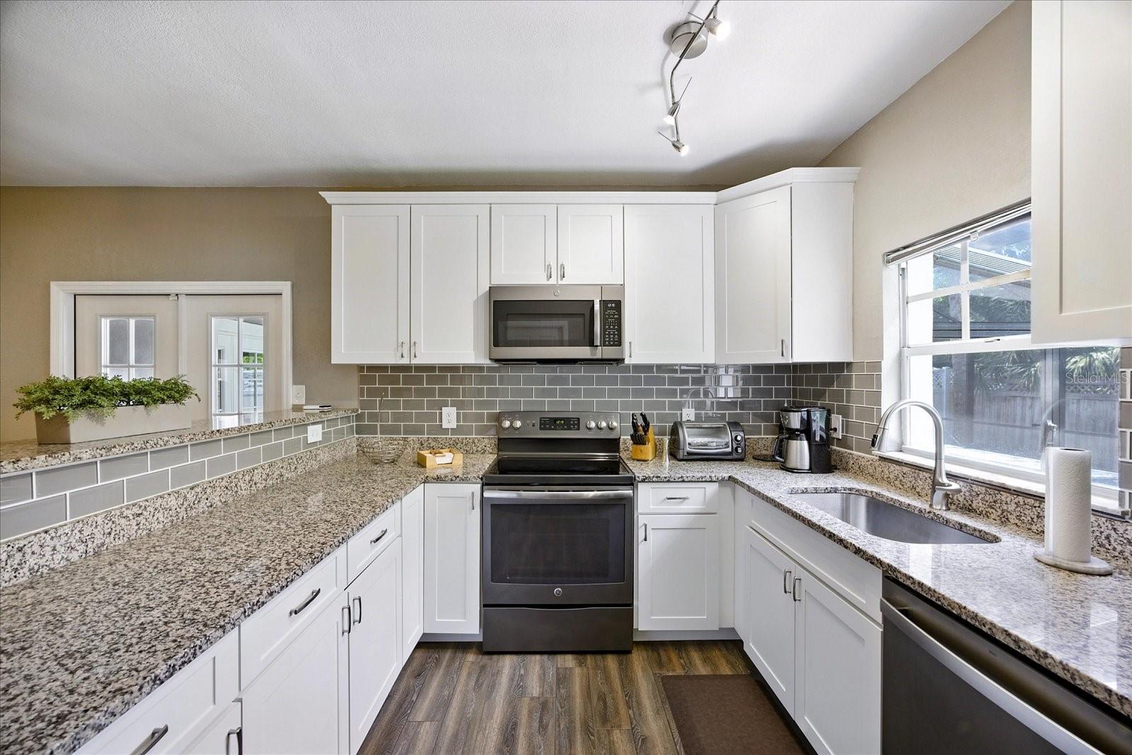 114 S HALE AVE, TAMPA, FL, 33609