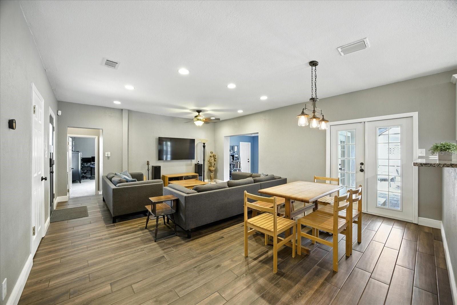 114 S HALE AVE, TAMPA, FL, 33609