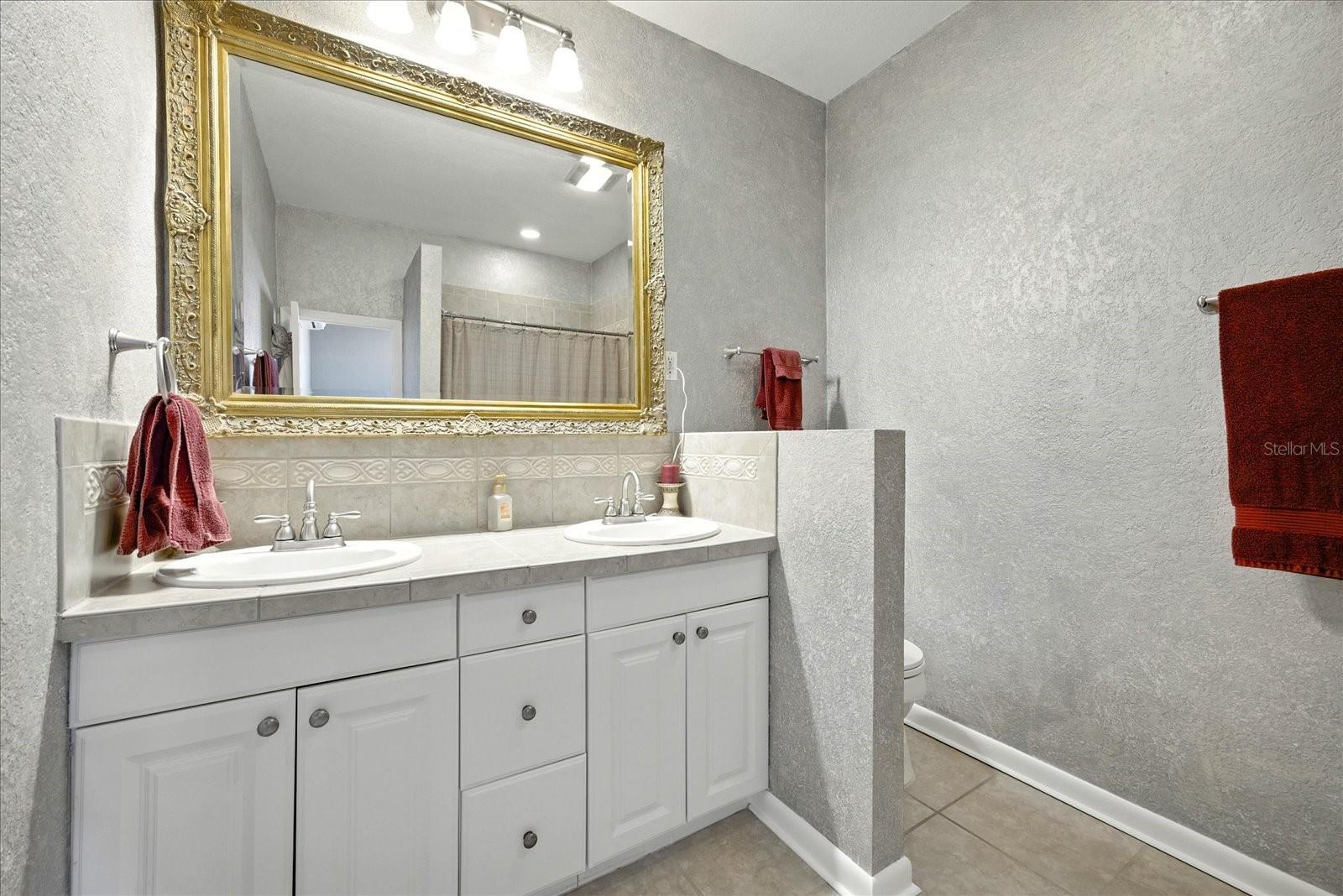 114 S HALE AVE, TAMPA, FL, 33609