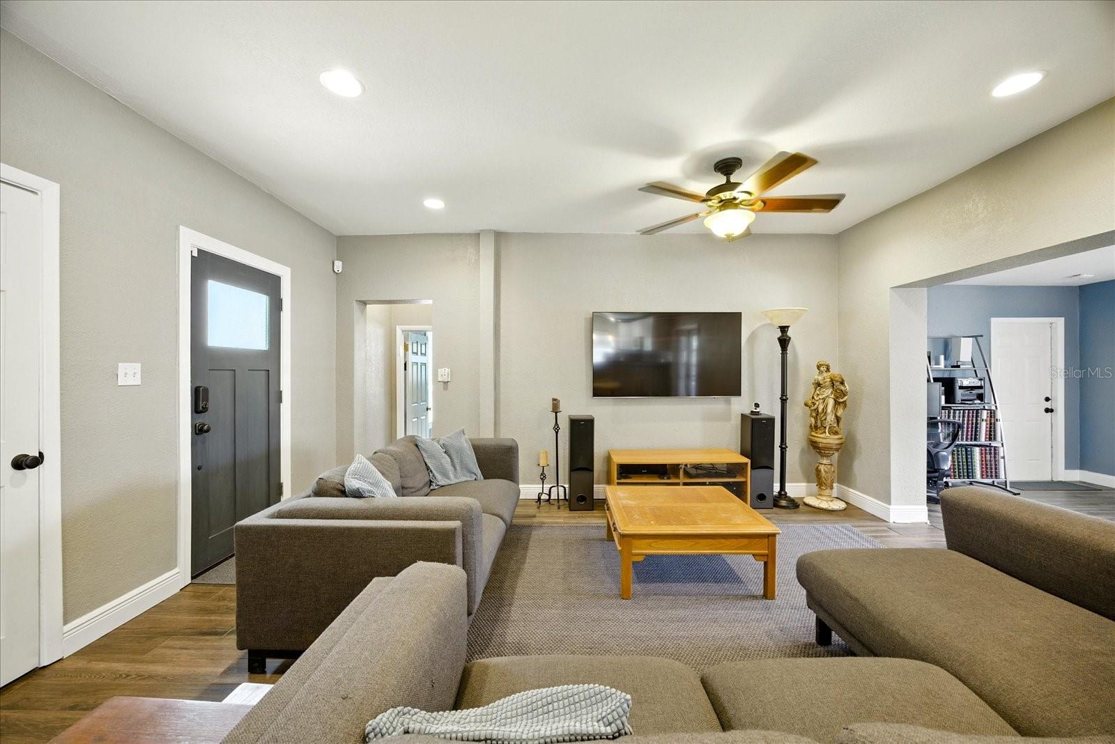 114 S HALE AVE, TAMPA, FL, 33609