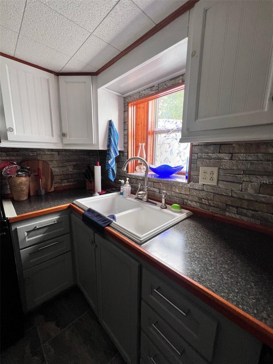 4851 W GANDY BLVD #B1L34, TAMPA, FL, 33611