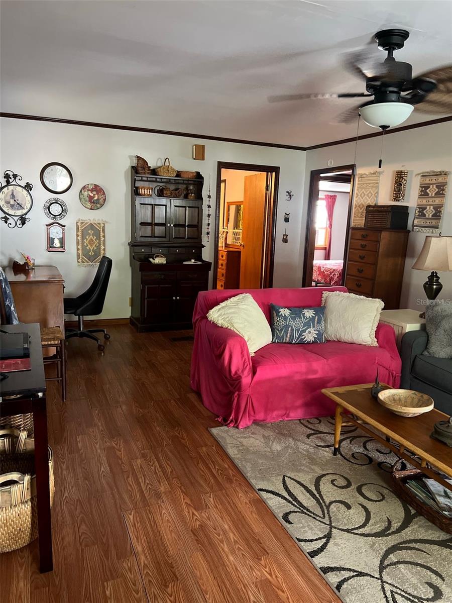 4851 W GANDY BLVD #B1L34, TAMPA, FL, 33611