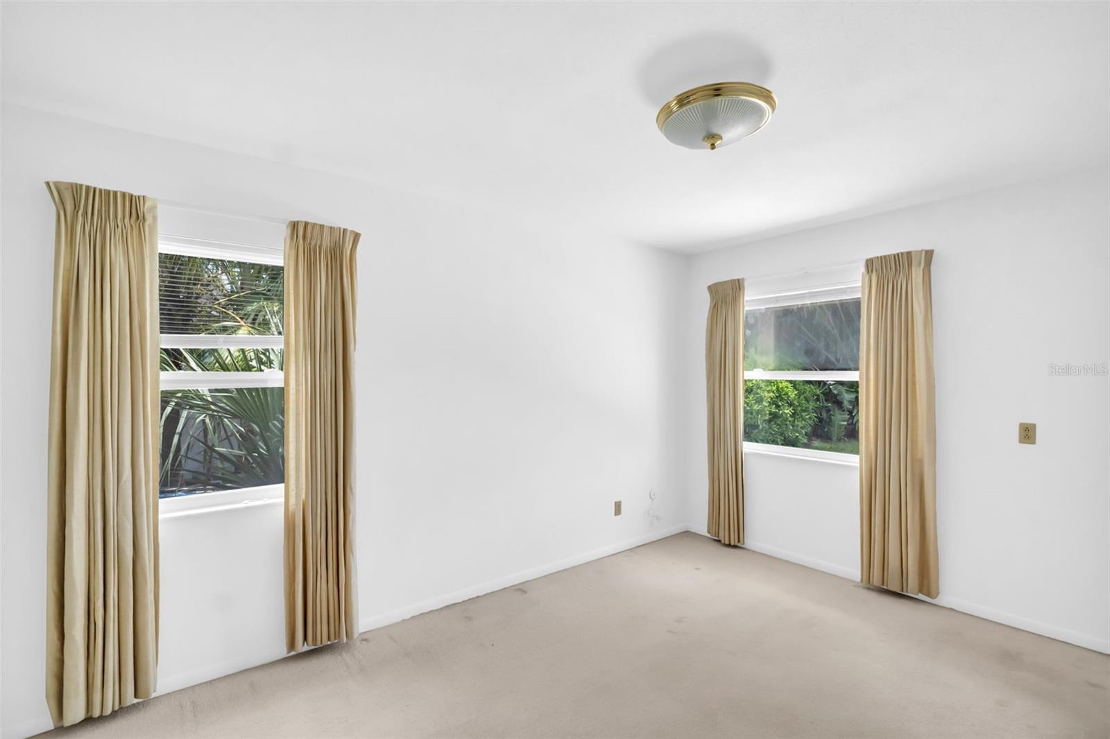 bedroom, downstairs master