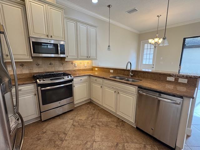 10733 VILLAGE LAKE RD, WINDERMERE, FL, 34786