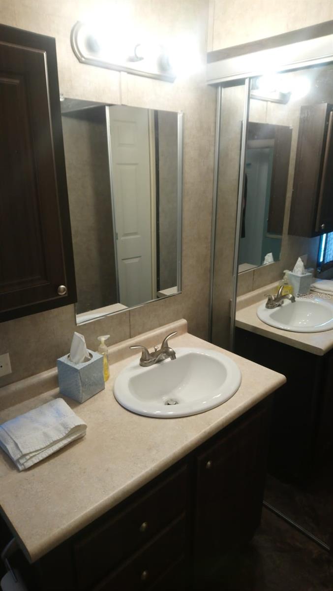 2108 ROSELAWN DR, HOLIDAY, FL, 34691