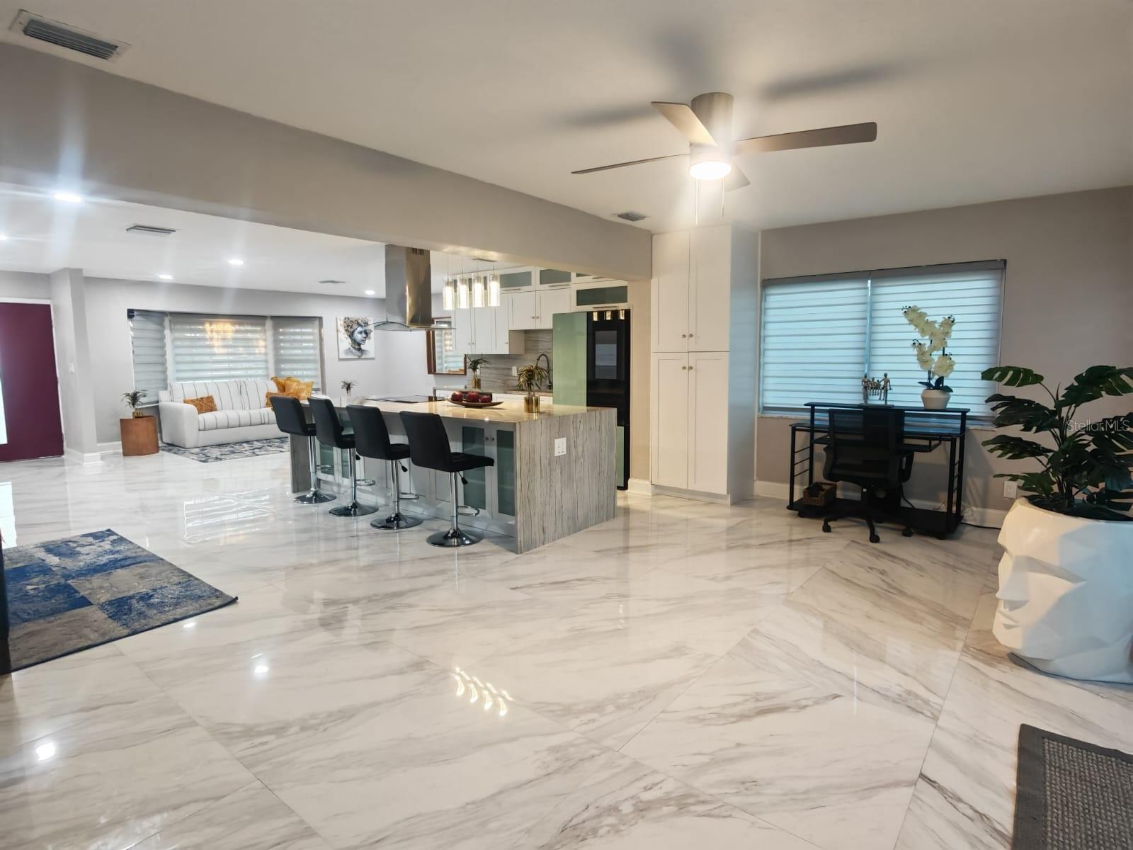 605 CAPRI BLVD, ST PETERSBURG, FL, 33706