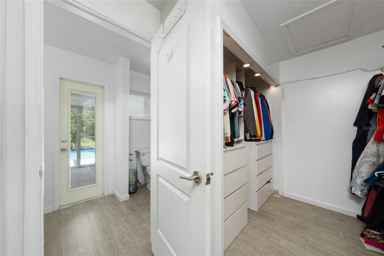 8442 CEDAR COVE DR, ORLANDO, FL, 32819