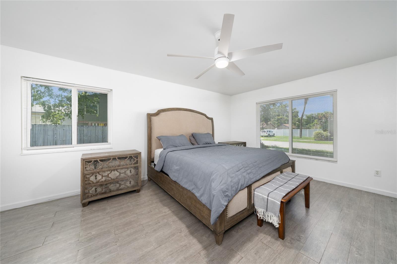 8442 CEDAR COVE DR, ORLANDO, FL, 32819